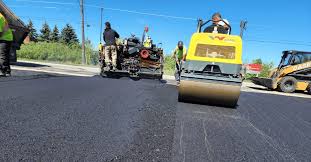 Best Driveway Grading and Leveling  in Whitehall, WI